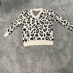 Entro cheetah print sweater size medium